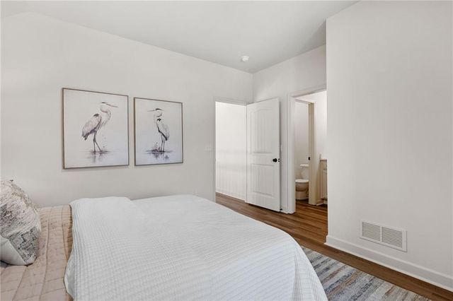 10654 W 168 Court, Overland Park, KS 66221