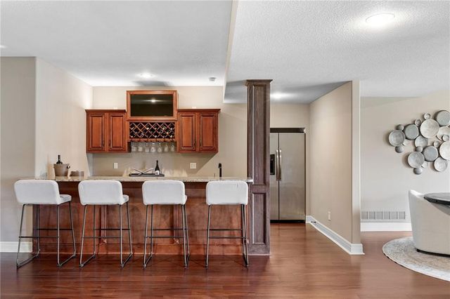 10654 W 168 Court, Overland Park, KS 66221