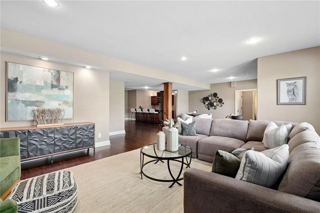 10654 W 168 Court, Overland Park, KS 66221