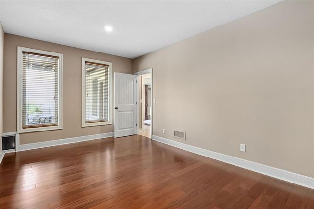 10654 W 168 Court, Overland Park, KS 66221