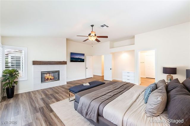 7901 Magnolia Glen Avenue, Las Vegas, NV 89128