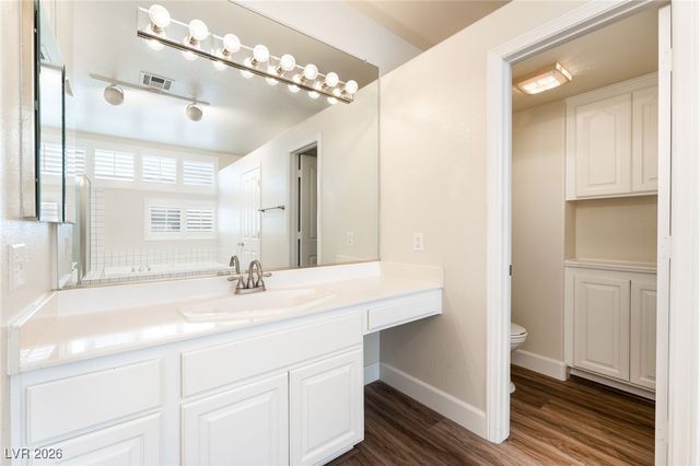 7901 Magnolia Glen Avenue, Las Vegas, NV 89128