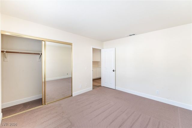 7901 Magnolia Glen Avenue, Las Vegas, NV 89128