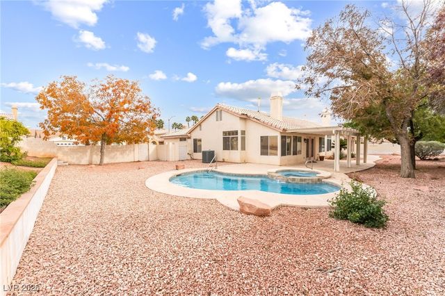 7901 Magnolia Glen Avenue, Las Vegas, NV 89128