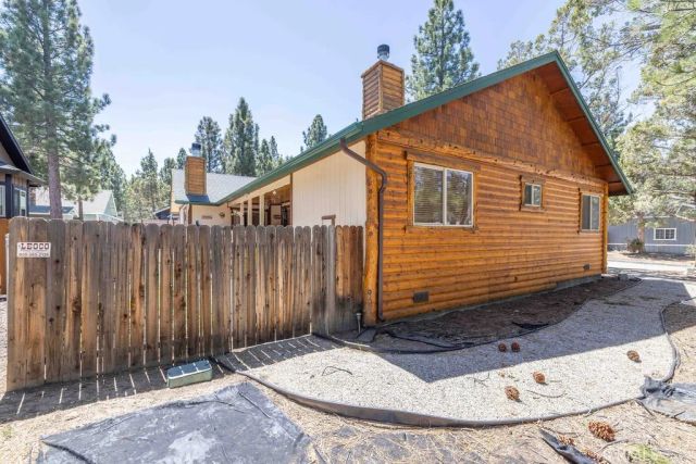 320 Eider Drive, Big Bear City, CA 92314