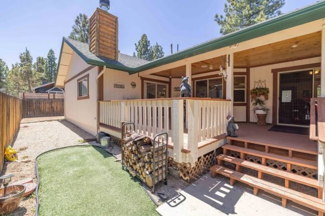 320 Eider Drive, Big Bear City, CA 92314