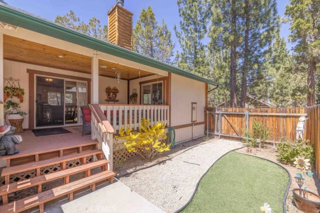 320 Eider Drive, Big Bear City, CA 92314