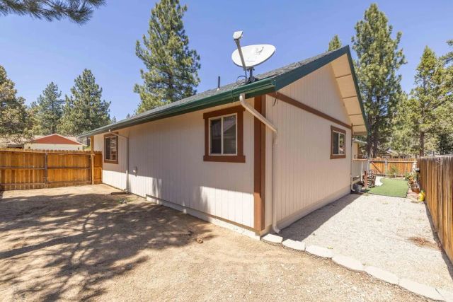 320 Eider Drive, Big Bear City, CA 92314