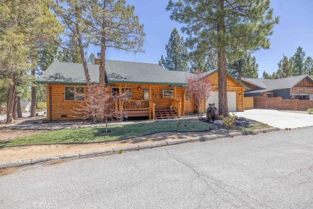 320 Eider Drive, Big Bear City, CA 92314