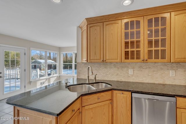 29 Maple Drive, Colts Neck, NJ 07722