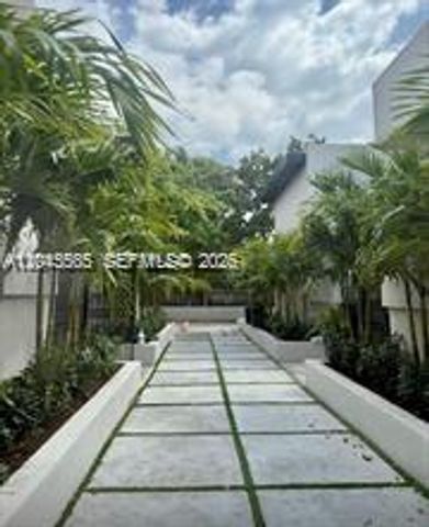 7535 NE 2nd Ct 4, Miami, FL 33138