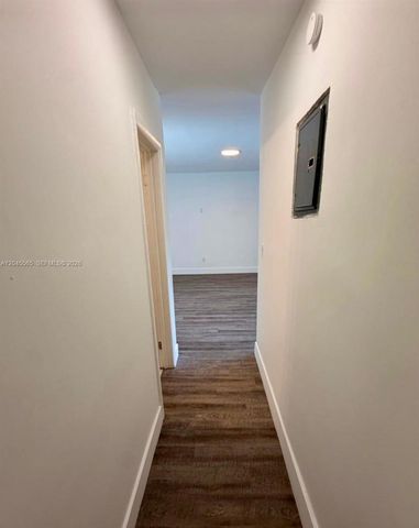 7535 NE 2nd Ct 4, Miami, FL 33138