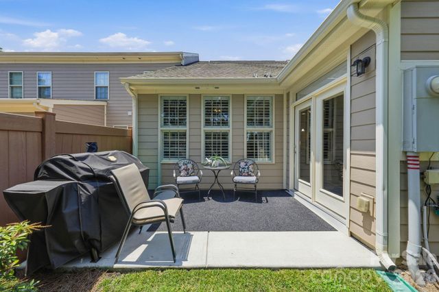 3025 Callaway Court, Cramerton, NC 28032