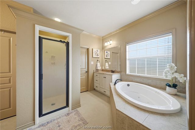 4234 Rock Bend Drive, College Station, TX 77845