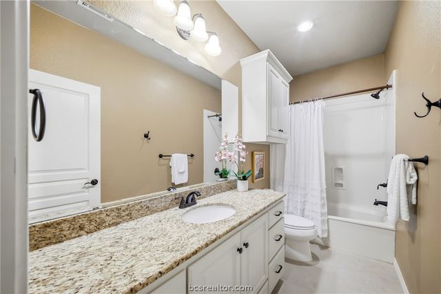 4234 Rock Bend Drive, College Station, TX 77845
