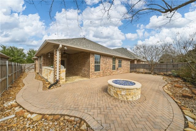 4234 Rock Bend Drive, College Station, TX 77845