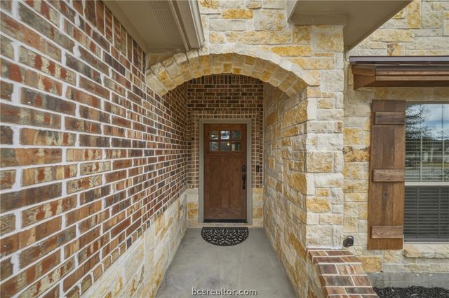 4234 Rock Bend Drive, College Station, TX 77845
