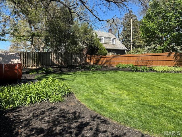 7133 Washington Avenue, University City, MO 63130