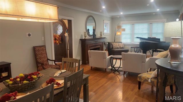 7133 Washington Avenue, University City, MO 63130