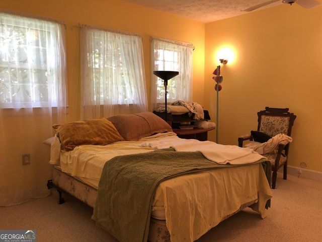405 Hazel Avenue, Demorest, GA 30535