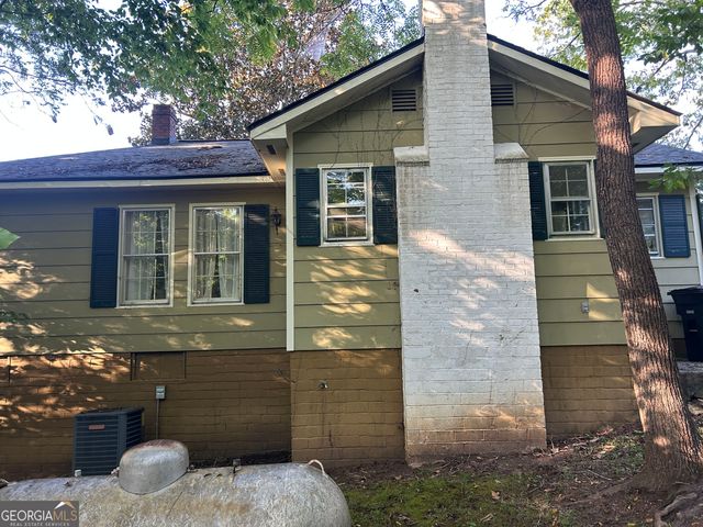 405 Hazel Avenue, Demorest, GA 30535