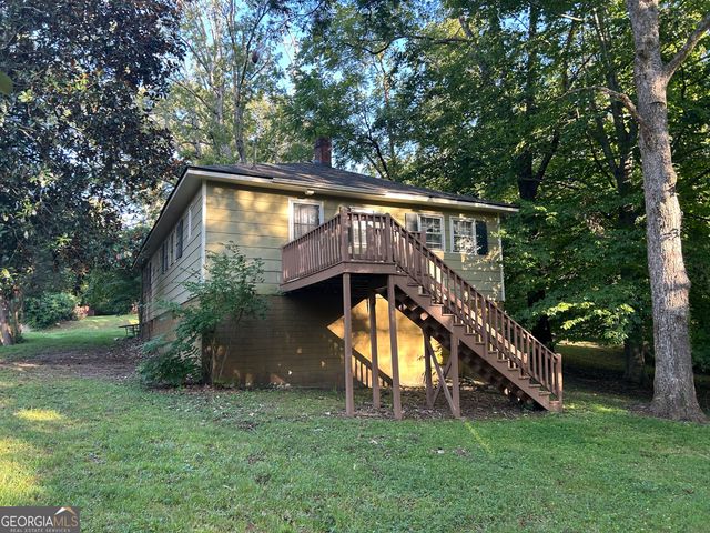 405 Hazel Avenue, Demorest, GA 30535
