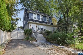 71 Union Street, Closter, NJ 07624