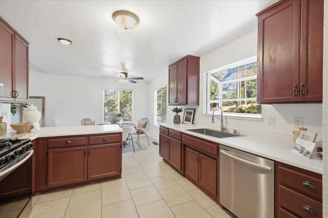 6433 Kristin Lee Way, Placerville, CA 95667