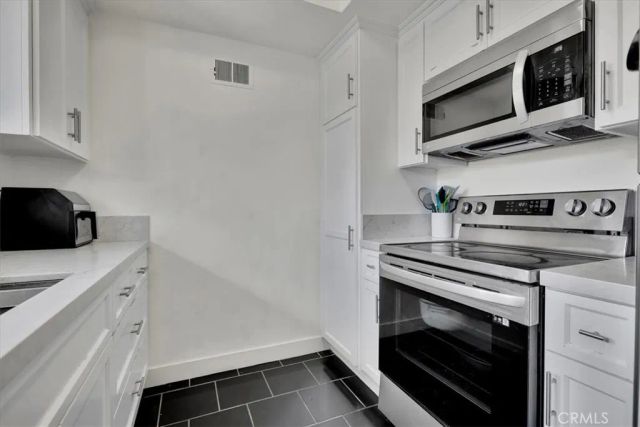 13902 Yorba 14C, Tustin, CA 92780