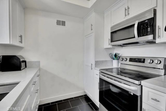 13902 Yorba 14C, Tustin, CA 92780