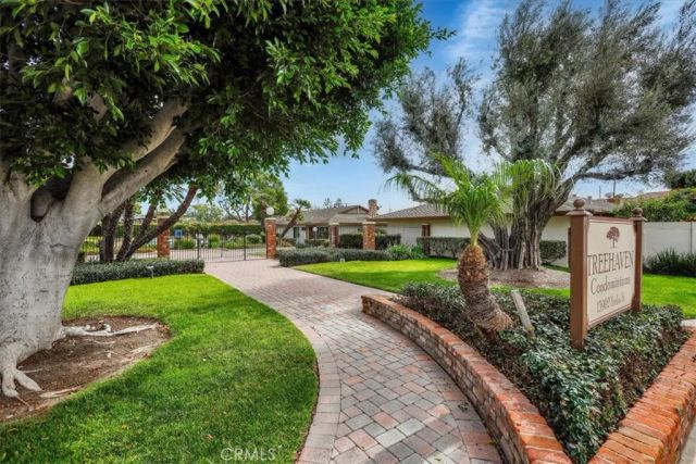 13902 Yorba 14C, Tustin, CA 92780