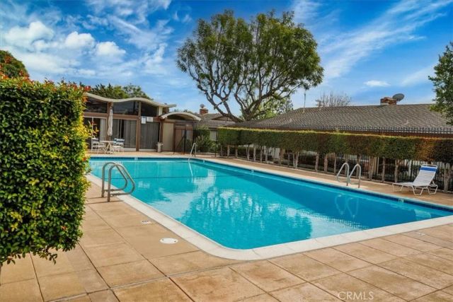 13902 Yorba 14C, Tustin, CA 92780