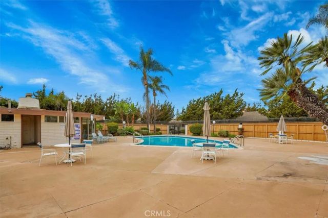 13902 Yorba 14C, Tustin, CA 92780