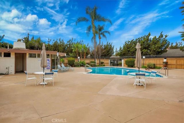 13902 Yorba 14C, Tustin, CA 92780