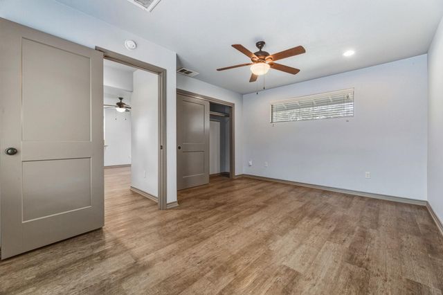 1812 Forestglade DR, Austin, TX 78745