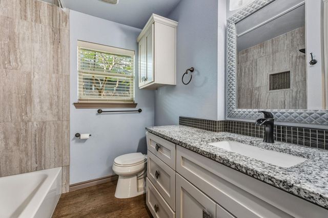 1812 Forestglade DR, Austin, TX 78745