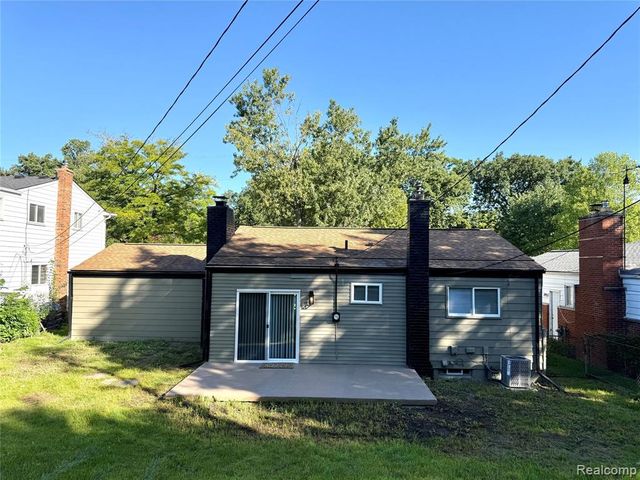 2376 Hempstead Road, Auburn Hills, MI 48326