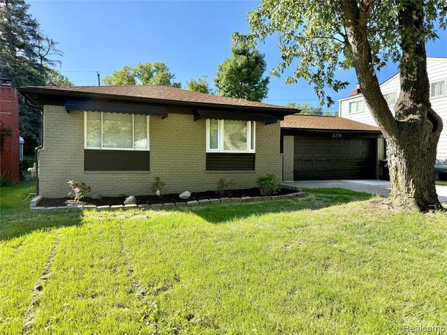2376 Hempstead Road, Auburn Hills, MI 48326