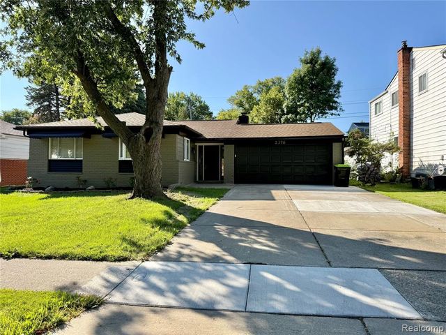 2376 Hempstead Road, Auburn Hills, MI 48326