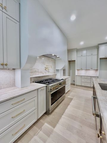 1962 Napa Dr, Brentwood, TN 37027