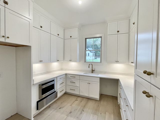 1962 Napa Dr, Brentwood, TN 37027