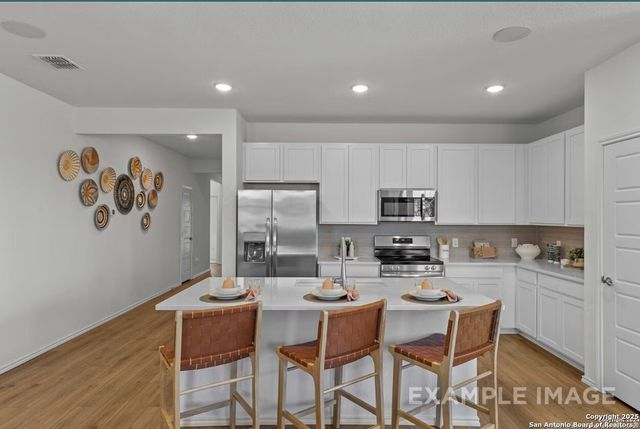 6615 Comanche Valley, San Antonio, TX 78247