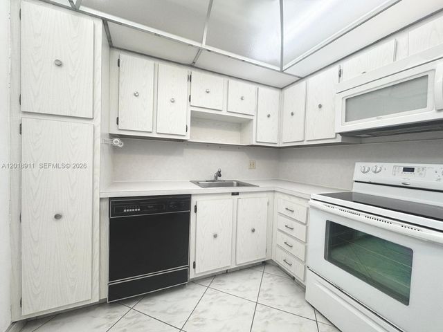 3800 S Ocean Drive 1114 (AVAILABLE NOW), Hollywood, FL 33019