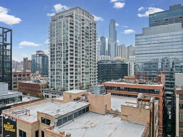 630 N Franklin Street 1016, Chicago, IL 60654