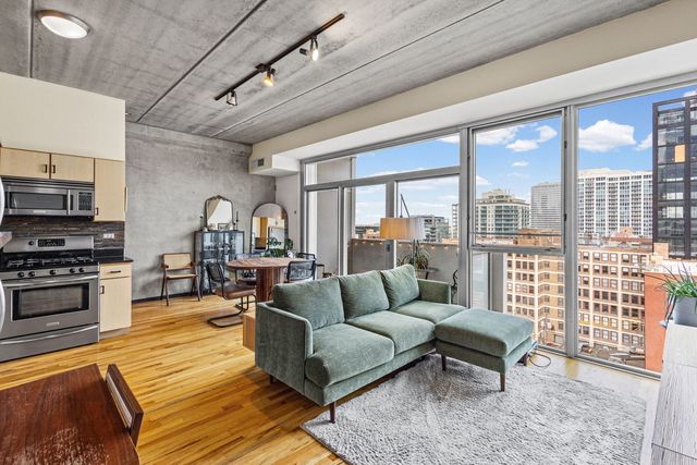 630 N Franklin Street 1016, Chicago, IL 60654