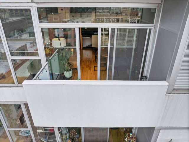 630 N Franklin Street 1016, Chicago, IL 60654