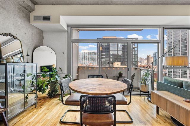 630 N Franklin Street 1016, Chicago, IL 60654