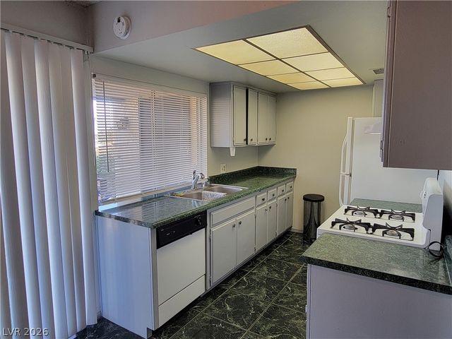 1370 Vegas Valley Drive 46, Las Vegas, NV 89169
