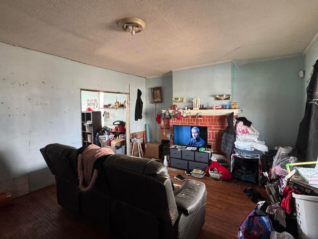 1129 E 17th Avenue, Columbus, OH 43211