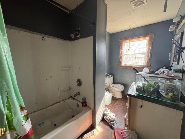 1129 E 17th Avenue, Columbus, OH 43211